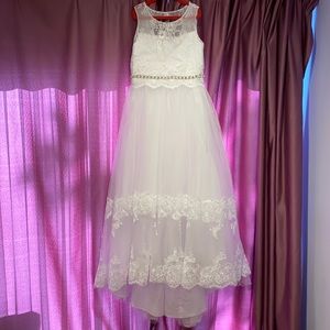 Cat & Jack white sleeveless flower girl/ Holy Community dress. Size 10-12